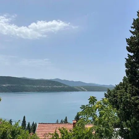 Nyaraló Blanka Neum